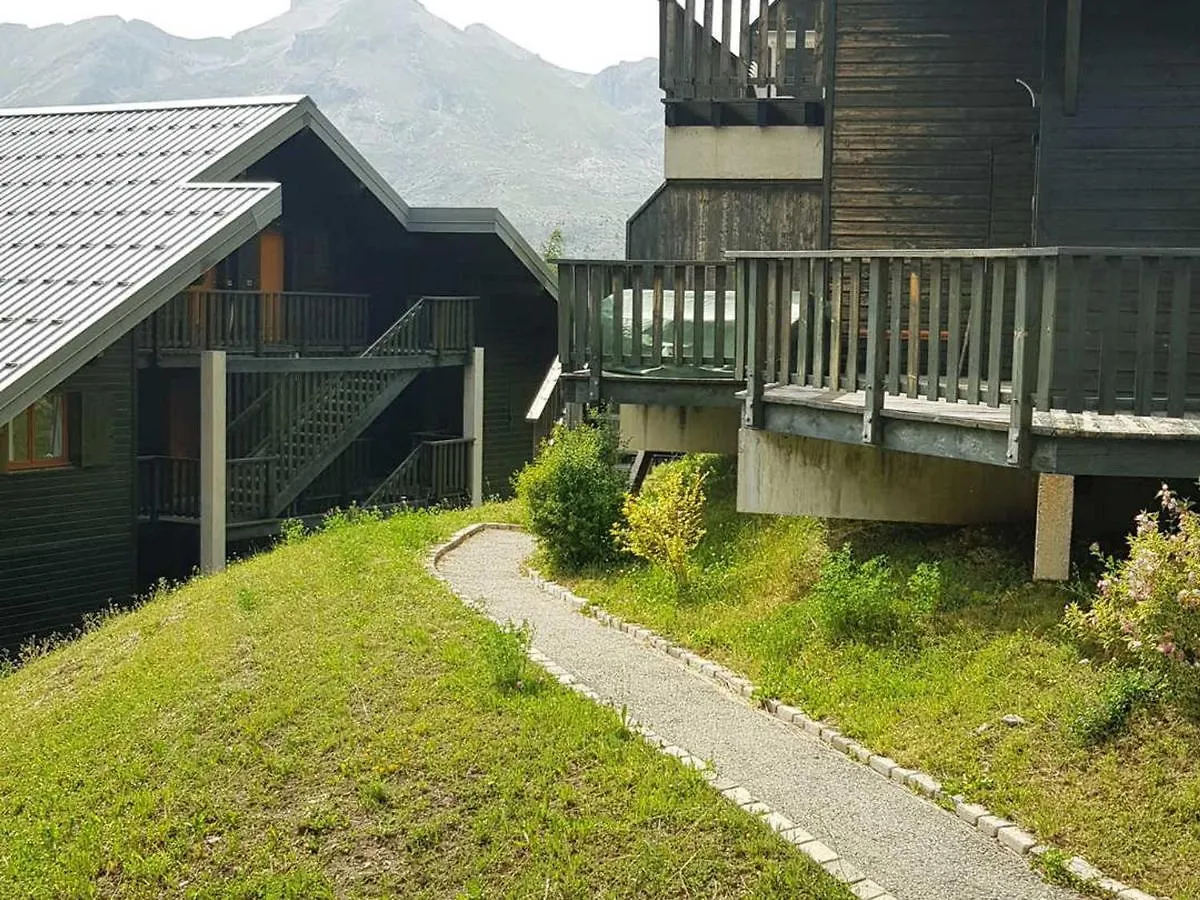 Appartement Duplex 2P4 Au Coeur Des Chalets D'Aurouze A La Joue Du Loup, Proche Commerces Et Activites - Fr-1-504-622 Le Devoluy 0*,  France